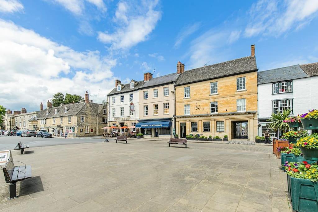 Oxfordshire Living - The Vanbrugh Apartment - Woodstock Dış mekan fotoğraf