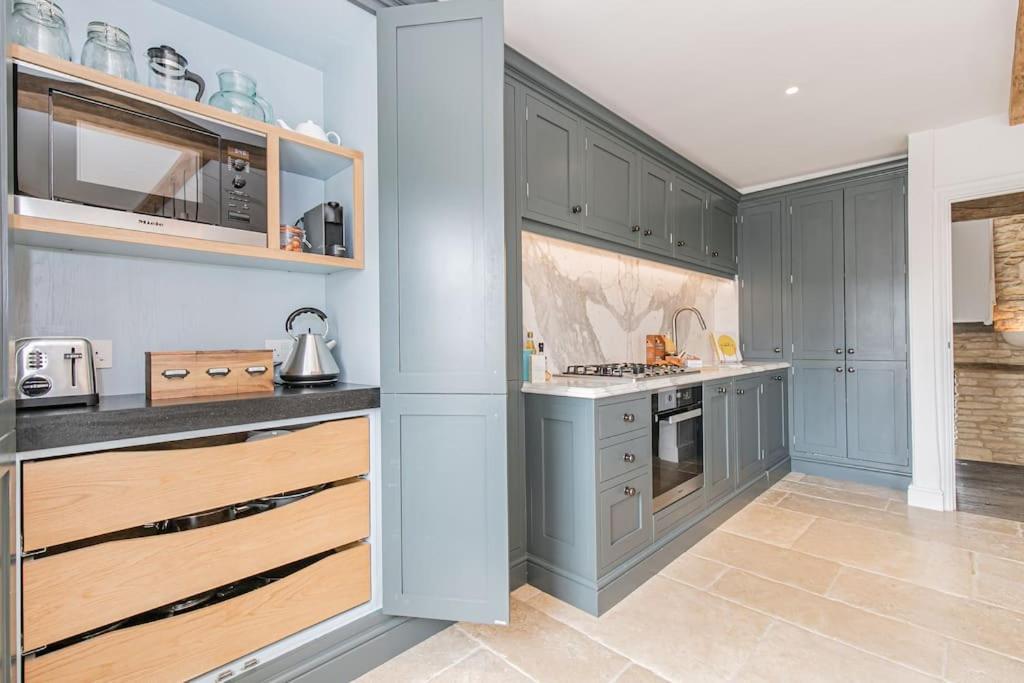 Oxfordshire Living - The Vanbrugh Apartment - Woodstock Dış mekan fotoğraf